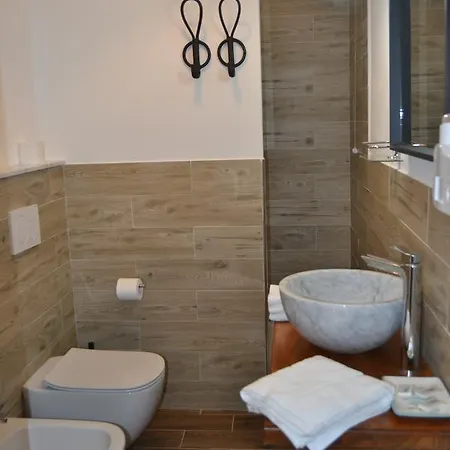 Costa Dei Marmi فندق مبيت وإفطار مارينا دي كارّارا